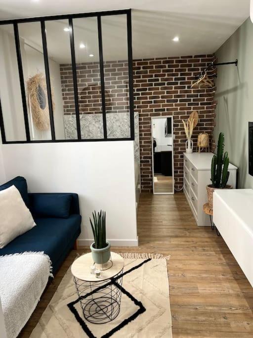 Studio 1 Neuf A 100 M Des Plages Et De La Gare Saint-Raphaël Eksteriør billede